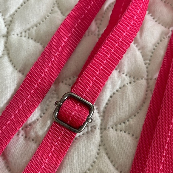 Thirty-One Vibrant Pink Quilted Crossbody Bag - Picture 4 of 11